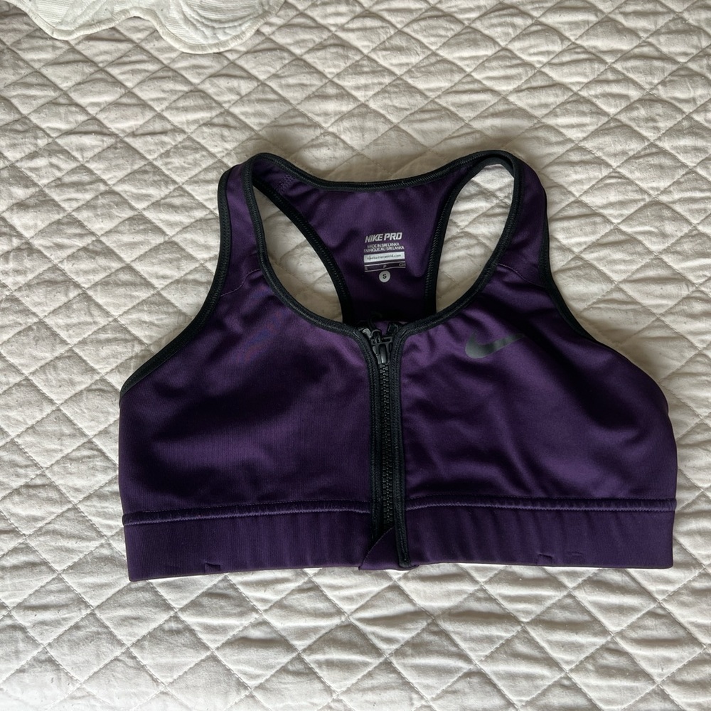 Nike sports bra
